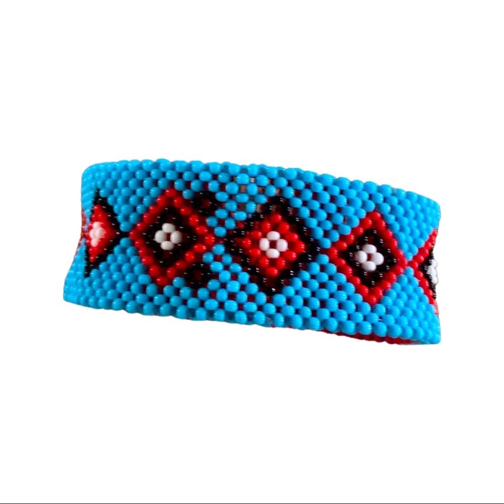 Hand beaded Maasai Bracelet - Picture 3 of 4